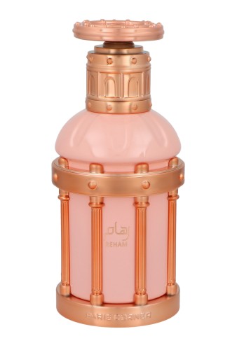 paris corner rose petals